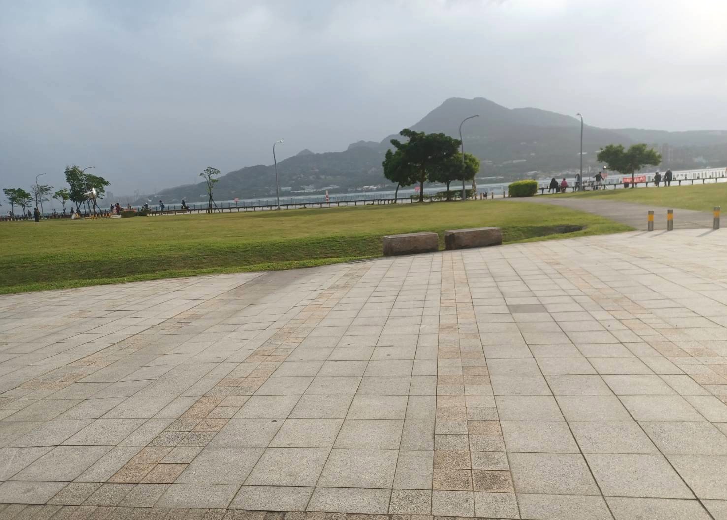 C2 (不可使用擴音設備)