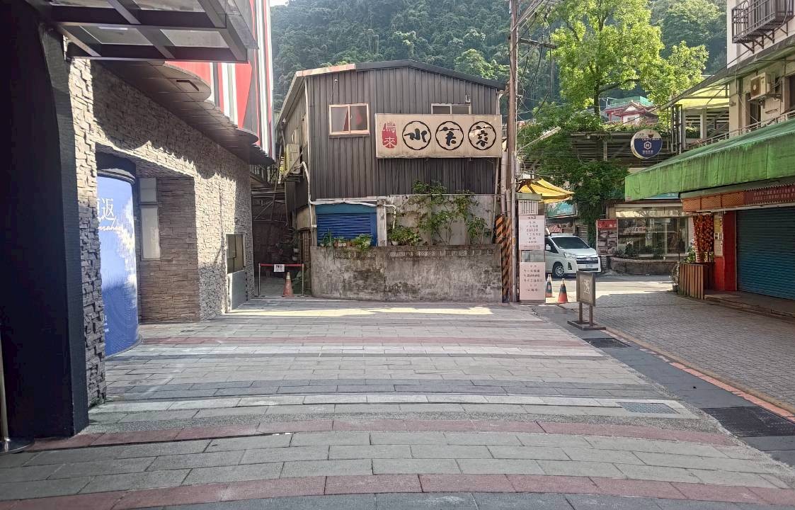 博物館前空地